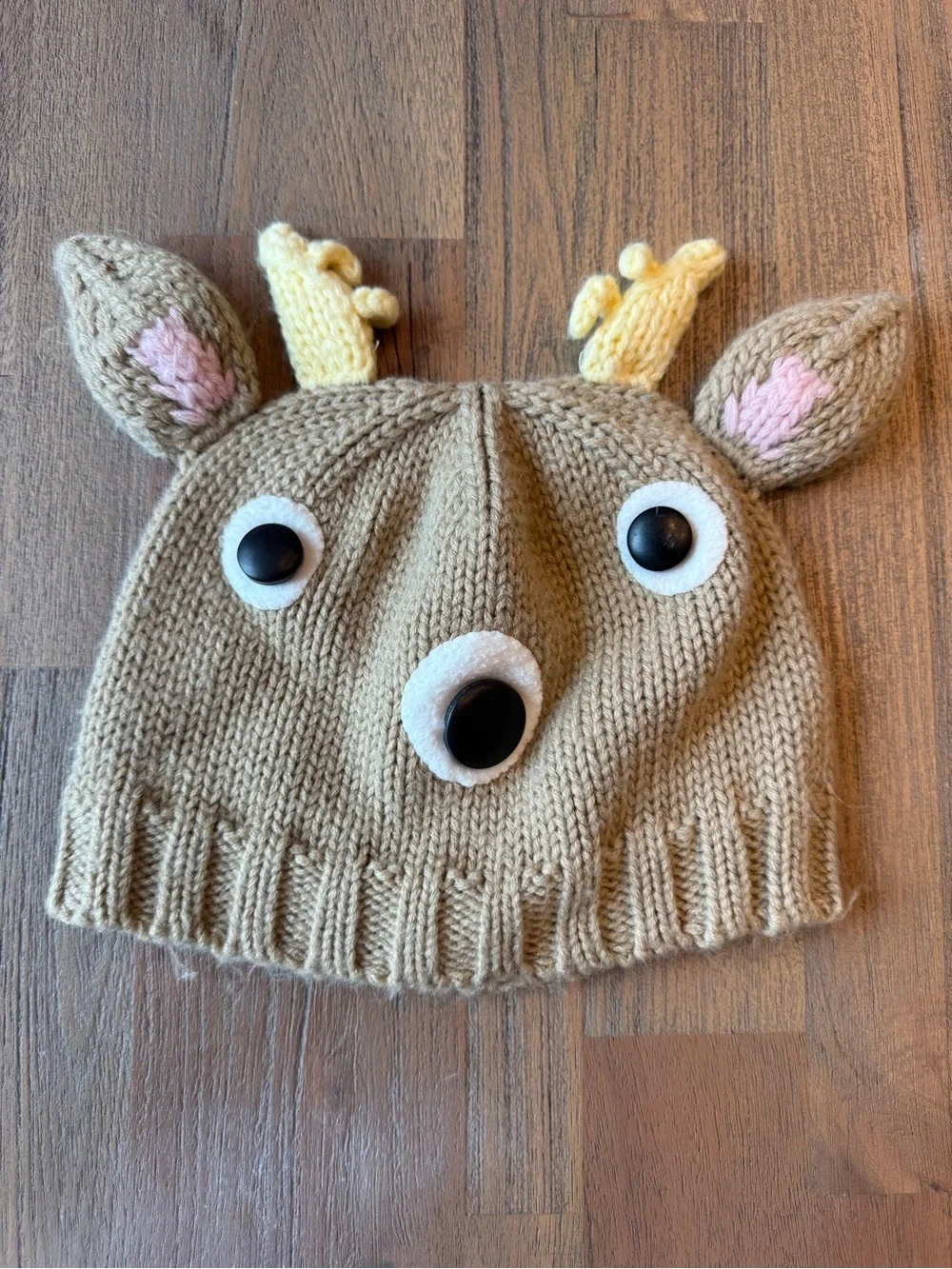 Volcom Deer Animal Knit Beanie + Gray Cable Knit Winter Hat Bundle Adult OS